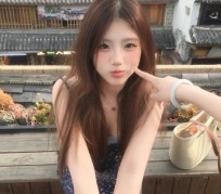 仁寿伴游女生 | 周雪的资料