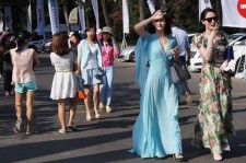仁寿上海商务伴游男雇用(上海雇用高端伴游一天20万)