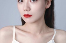 仁寿兼职模特要打点模卡吗(兼职做模特要交钱拍模卡)
