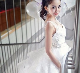 仁寿女伴侣兼职婚纱模特(婚纱模特兼职是实的吗)