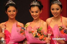 仁寿内衣模特大赛(内衣模特大赛彩排实拍下载)