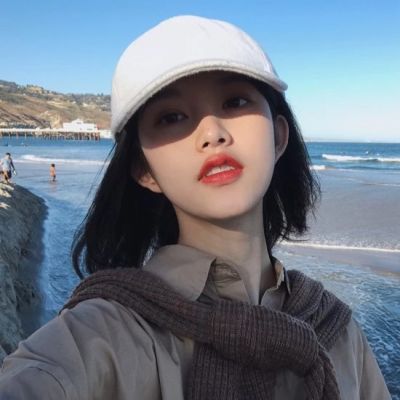 仁寿伴游女生云飞扬的资料