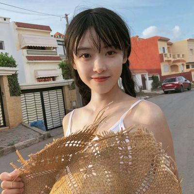 仁寿伴游女生李梓萱的资料