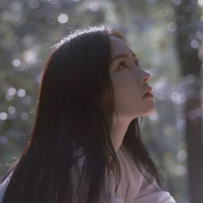 仁寿伴游女生秦鹿鸣的资料