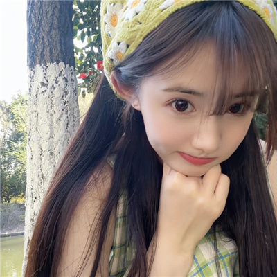 仁寿伴游女生上官鹤影的资料