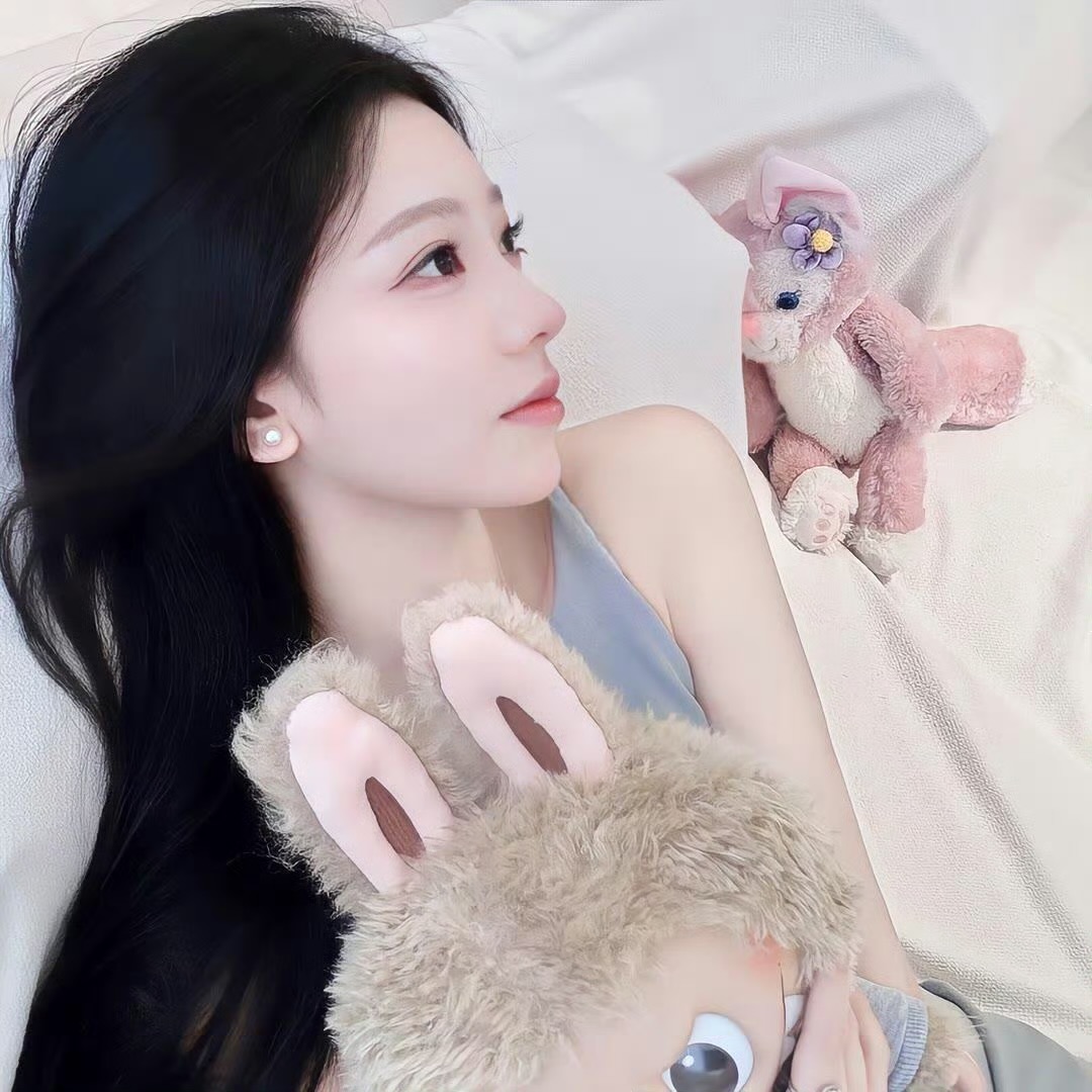 仁寿伴游女生林雾眠的资料
