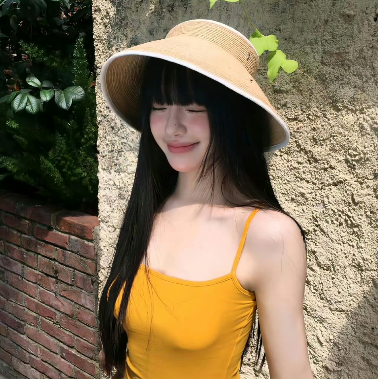 仁寿伴游女生周丹的资料