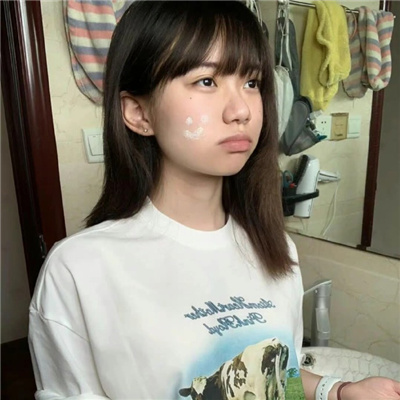 仁寿伴游女生邝易云